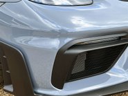 Porsche 718 CAYMAN GT4 RS PDK 16