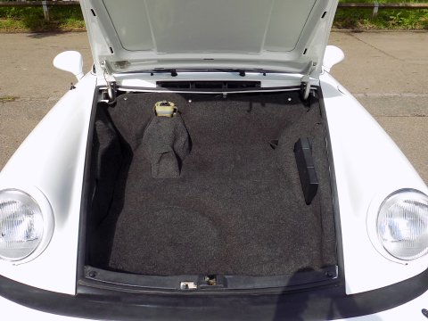 Porsche 911 CARRERA 3.2 TARGA 14