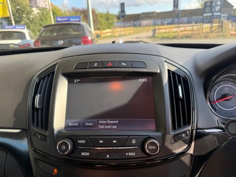Vauxhall Insignia 2.0 CDTi SRi Nav Auto Euro 6 5dr 27