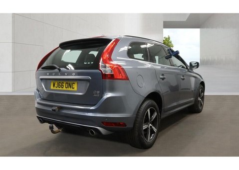 Volvo XC60 2.4 D5 R-Design Nav SUV 5dr Diesel Auto AWD Euro 6 (s/s) (220 ps) 7