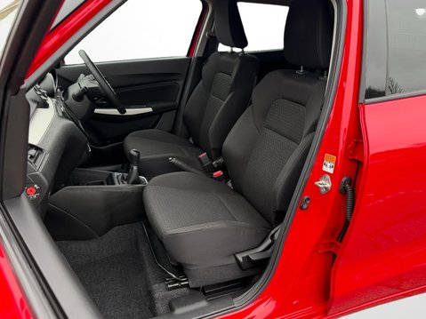 Suzuki Swift 1.2 Dualjet 83 12V Hybrid SZ-L 5dr 22