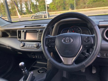 Toyota Rav 4 D-4D INVINCIBLE 70,000, 2 owners, towbar, AC, 2