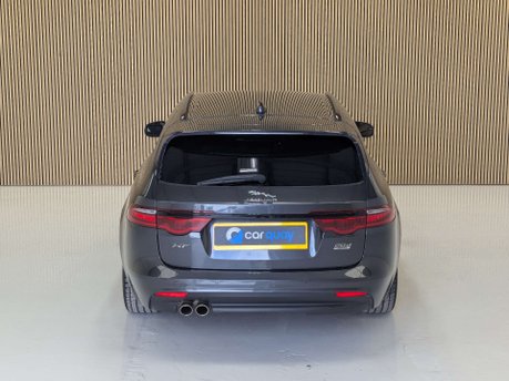Jaguar XF 2.0 XF R-Sport D AWD Auto 4WD 5dr 25