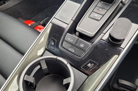 Porsche 911 CARRERA 4S PDK 43