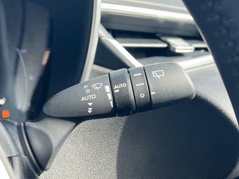 Suzuki Swace MOTION 35