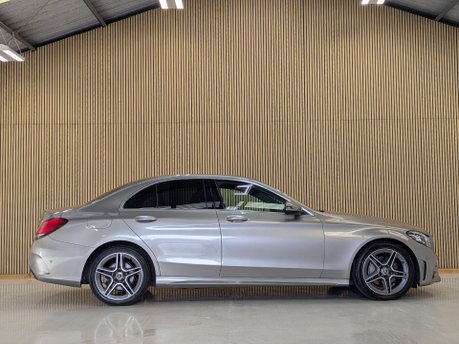 Mercedes-Benz C Class 2.0 C 220 AMG Line D Auto 4dr 13