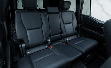 Toyota Land Cruiser Invincible 20