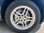 Porsche Macan 3.0 TD V6 S SUV 5dr Diesel PDK 4WD Euro 6 (s/s) (258 ps) 23