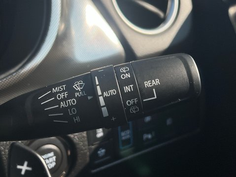 Suzuki Vitara SZ5 35