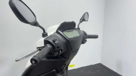 Piaggio Medley 2023 ONLY 4K 125CC LEARNER SCOOTER 15 BHP NEW MOT WARRANTY 13