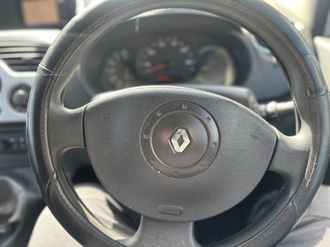 Renault Kangoo ML19 DCI Van air con, sat nav, parking sensors 16