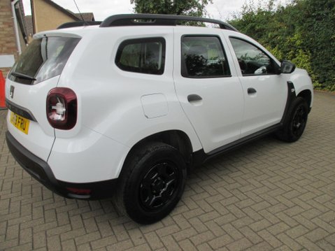 Dacia Duster 1.6 SCe Essential Euro 6 (s/s) 5dr 5