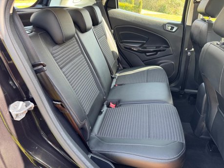 Ford Ecosport TITANIUM 13