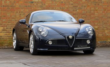 Alfa Romeo 8C Competizione 1