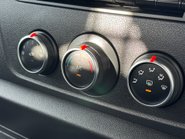 Renault Master ML35TW 130 ps dCi Business Tipper with Air Con / Tow Axle / Sat Nav 17