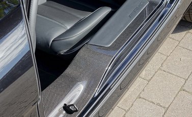 Mercedes-Benz SLS AMG 18