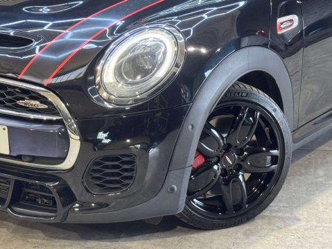 Mini Hatch 2.0 John Cooper Works Auto 3dr 43