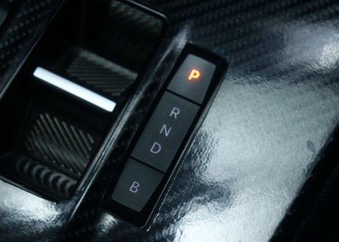 Vauxhall Mokka 50kWh Elite Nav Premium SUV 5dr Electric Auto (136 ps) 34