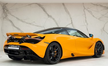 McLaren 720S Performance 9