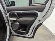 Land Rover Defender 3.0 Defender SE D MHEV Auto 4WD 5dr 66