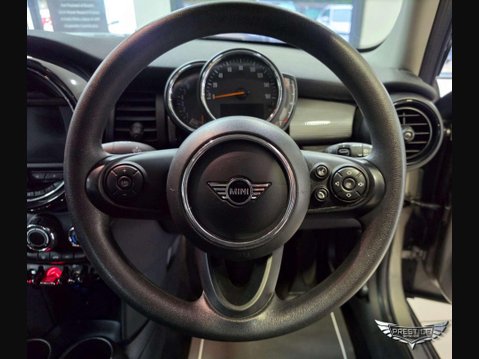 Mini Hatch 1.5 Cooper Classic Steptronic Euro 6 (s/s) 5dr 50