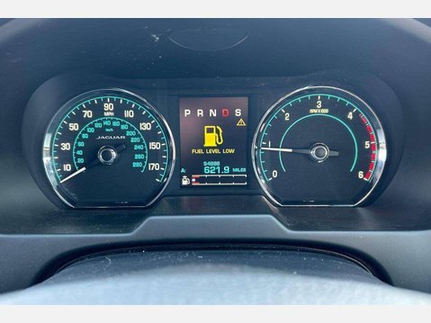 Jaguar XF 2.2d R-Sport Auto Euro 5 (s/s) 4dr 9