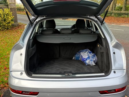 Audi Q3 TFSI SPORT 23