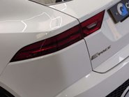 Jaguar E-Pace 2.0 E-Pace R-Dynamic D 4X2 5dr 42