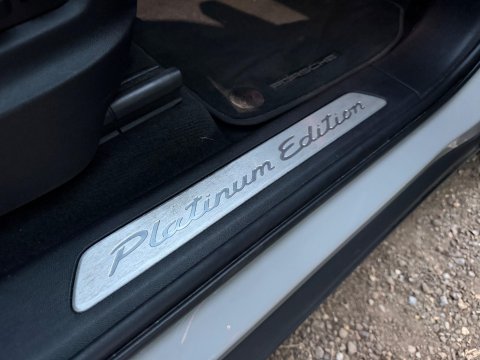 Porsche Cayenne V6 PLATINUM EDITION 61