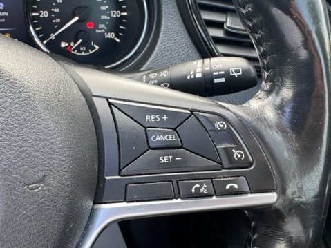 Nissan X-Trail 1.6 dCi Tekna Euro 6 (s/s) 5dr 32