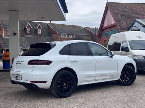 Porsche Macan GTS PDK 2