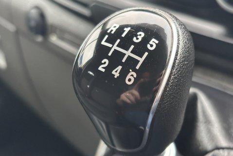 Ford Transit Custom 320 L2 Leader 130 ps DCIV with Air Conditioning 31