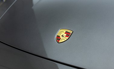 Porsche 911 Targa 4 (992) 43