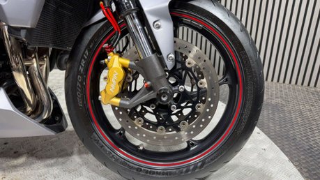 Triumph Street Triple R 2013 ONLY 21K QUICK SHIFTER, LOADS OF EXTRAS, LONG MOT 26