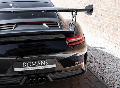 Porsche 911 (991.2) GT3 RS Weissach 27