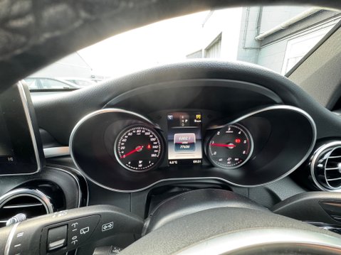 Mercedes-Benz GLC GLC 220 D 4MATIC AMG LINE PREMIUM PLUS 18