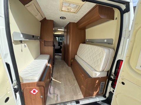 Auto-Trail Tribute 669 *** SOLD *** 23