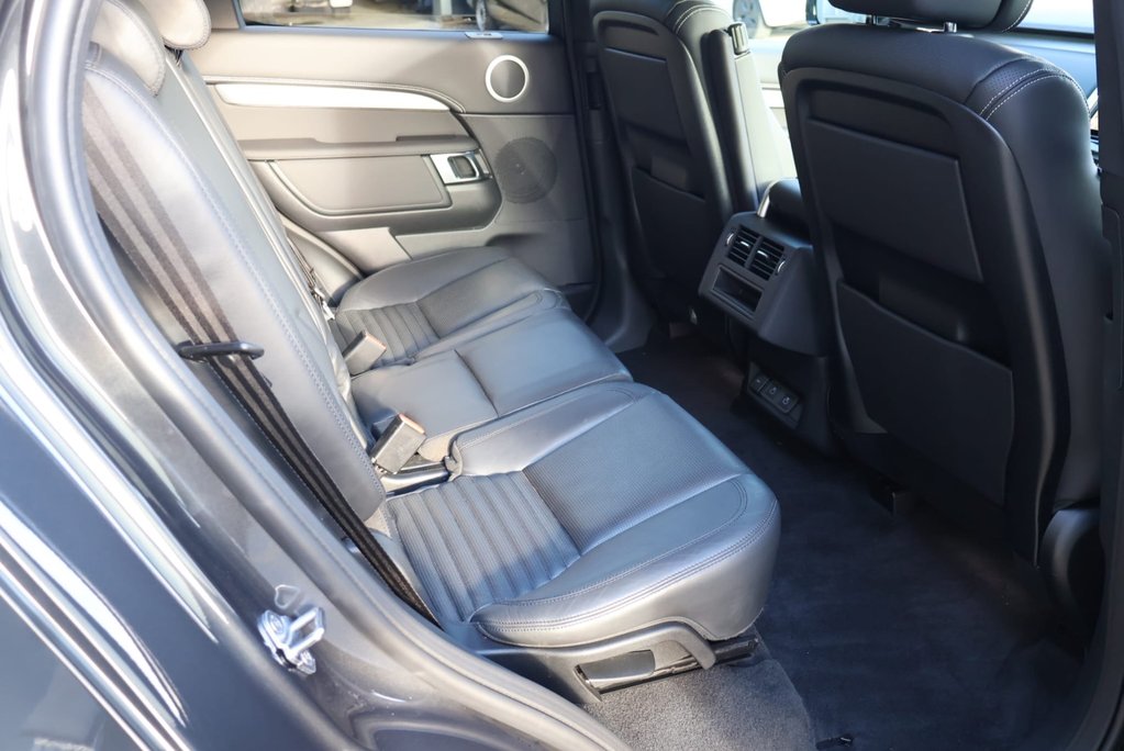 Land Rover Discovery 2026 NEW COMMERCIAL DYNAMIC HSE WITH GENUINE REAR SEAT CONVERSION  11