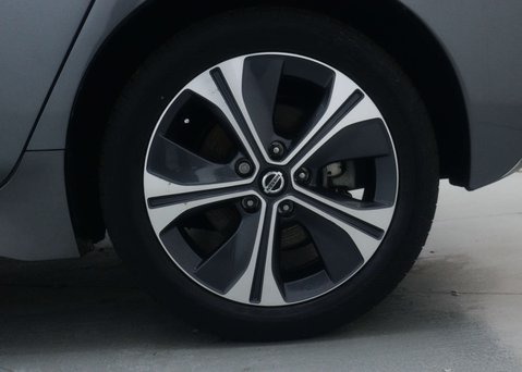 Nissan LEAF Leaf Takna 5dr 17