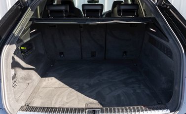 Audi RS Q8 Vorsprung 32