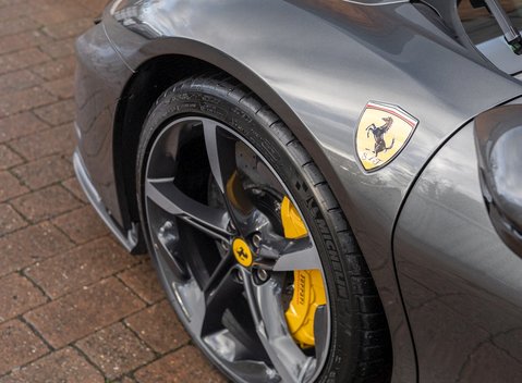 Ferrari SF90 Stradale 29