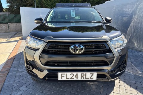 Toyota Hilux Active 4WD D-4D Single Cab Pickup - Canopy 9