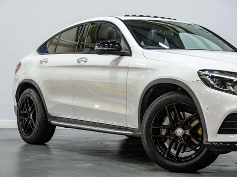 Mercedes-Benz GLC 2.1 GLC220d AMG Line (Premium Plus) Coupe 5dr Diesel G-Tronic 4MATIC Euro 6 9