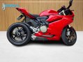 Ducati 1299 1299 Super Sports Petrol Manual Euro 3 (197 ps) 1