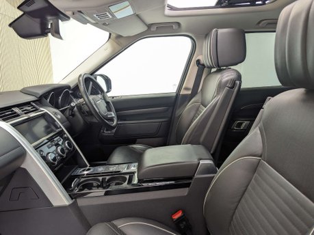 Land Rover Discovery 3.0 Discovery Luxury HSE TD6 Auto 4WD 5dr 34