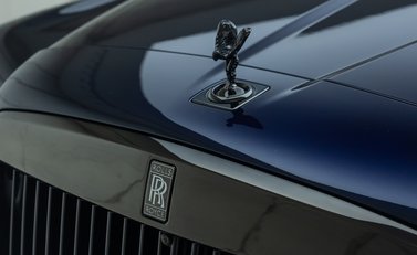 Rolls-Royce Cullinan BLACK BADGE 37