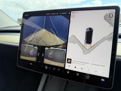 Tesla Model Y (Dual Motor) Long Range SUV 5dr Electric Auto 4WDE (384 bhp) 44