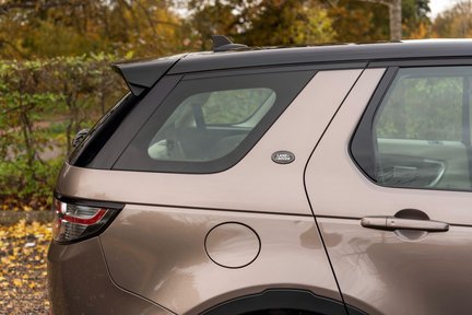 Land Rover Discovery Sport TD4 HSE LUXURY 15