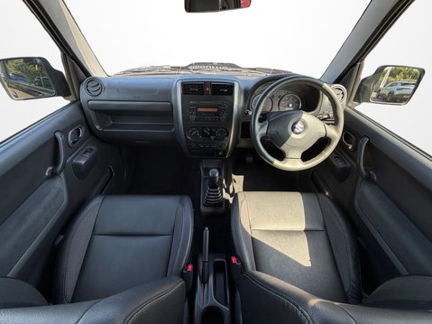 Suzuki Jimny 1.3 VVT SZ4 3dr 17