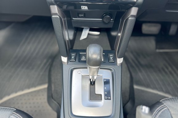 Subaru Forester I XE PREMIUM 34